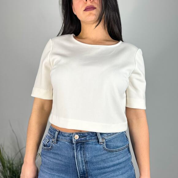 Express White Cropped Short Sleeve Exposed Zipper Top - Picture 2 of 9
